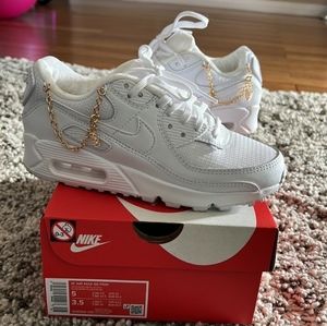 Air Max 90 gold chain